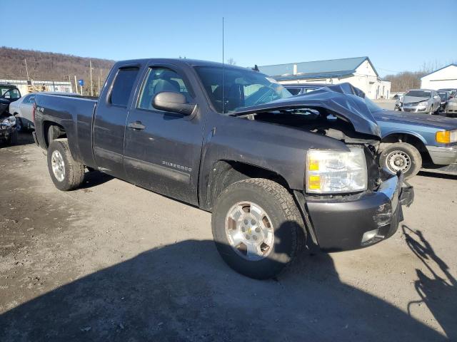 Photo 3 VIN: 1GCRKSE35BZ264779 - CHEVROLET SILVERADO 