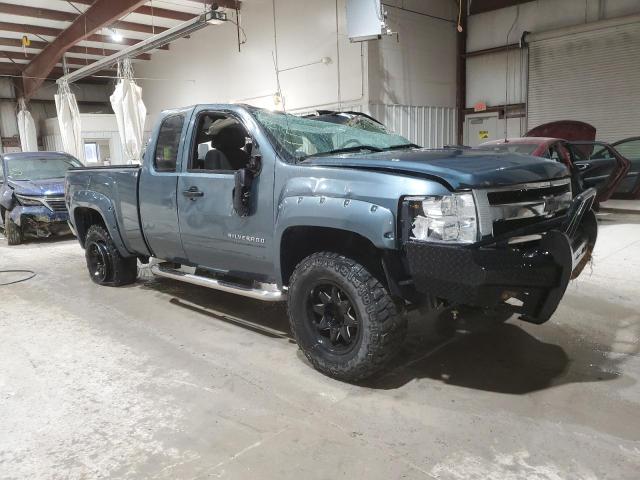 Photo 3 VIN: 1GCRKSE35BZ289228 - CHEVROLET SILVERADO 