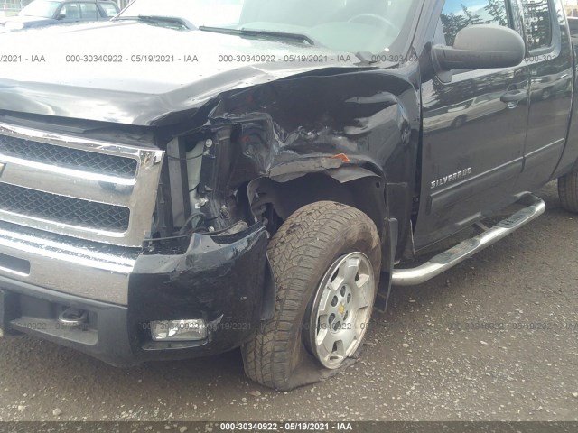 Photo 5 VIN: 1GCRKSE35BZ393900 - CHEVROLET SILVERADO 1500 