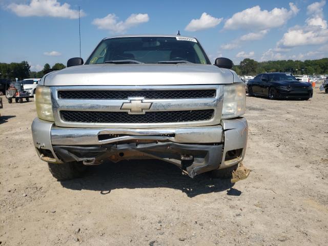 Photo 8 VIN: 1GCRKSE36BZ132792 - CHEVROLET SILVERADO 