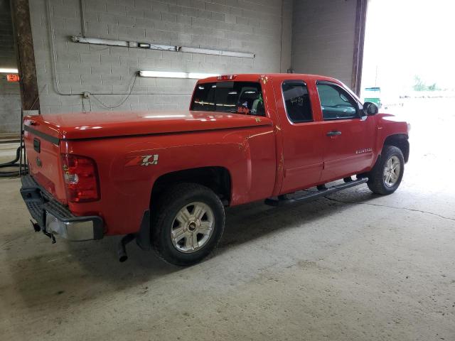 Photo 2 VIN: 1GCRKSE36BZ135563 - CHEVROLET SILVERADO 