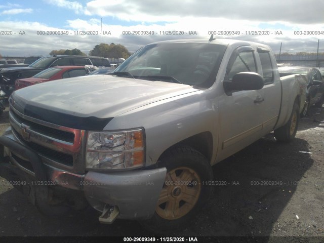 Photo 1 VIN: 1GCRKSE36BZ213677 - CHEVROLET SILVERADO 1500 