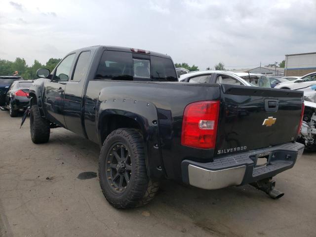 Photo 2 VIN: 1GCRKSE36BZ223951 - CHEVROLET SILVERADO 