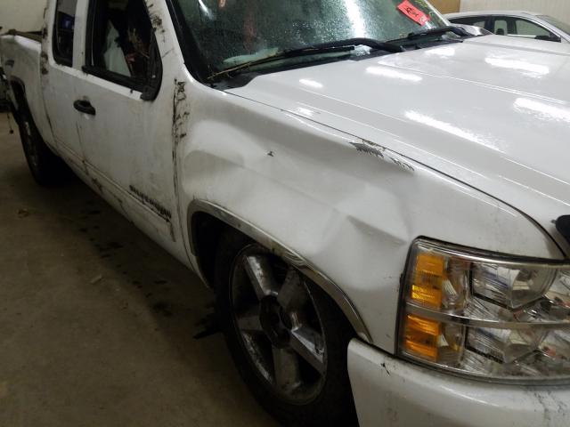 Photo 8 VIN: 1GCRKSE36BZ296625 - CHEVROLET SILVERADO 