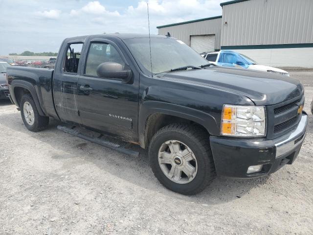 Photo 3 VIN: 1GCRKSE36BZ357309 - CHEVROLET SILVERADO 