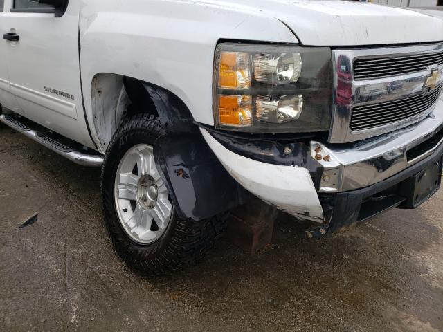 Photo 8 VIN: 1GCRKSE36BZ400451 - CHEVROLET SILVERADO 