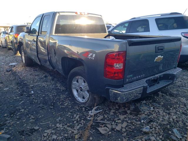 Photo 2 VIN: 1GCRKSE36BZ428914 - CHEVROLET SILVERADO 