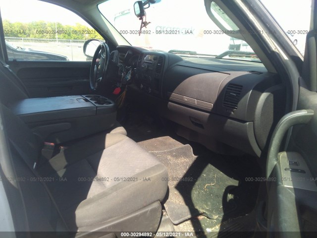 Photo 4 VIN: 1GCRKSE37BZ158138 - CHEVROLET SILVERADO 1500 