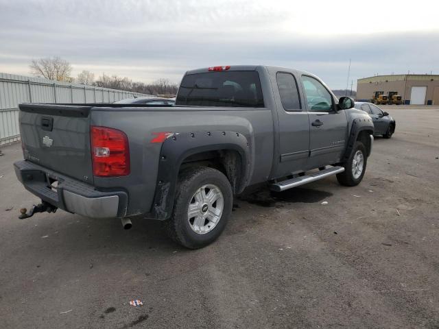 Photo 2 VIN: 1GCRKSE37BZ436391 - CHEVROLET SILVERADO 