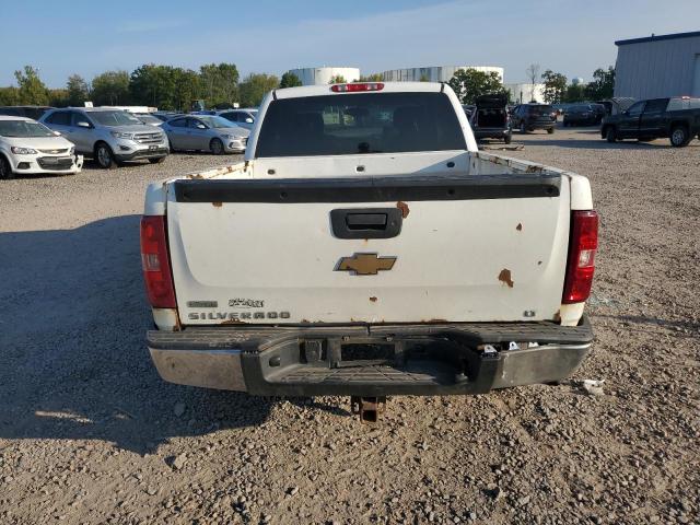 Photo 5 VIN: 1GCRKSE38BZ165499 - CHEVROLET SILVERADO 