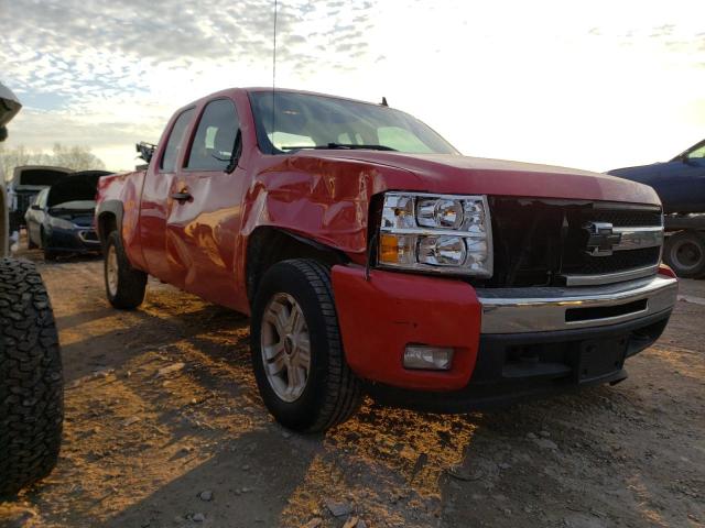 Photo 3 VIN: 1GCRKSE38BZ244719 - CHEVROLET SILVERADO 