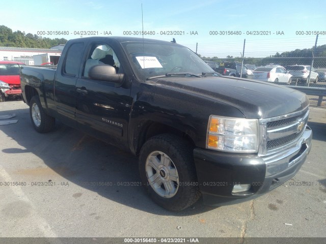 Photo 0 VIN: 1GCRKSE38BZ250732 - CHEVROLET SILVERADO 1500 