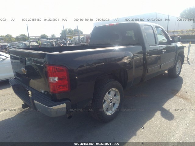 Photo 3 VIN: 1GCRKSE38BZ250732 - CHEVROLET SILVERADO 1500 