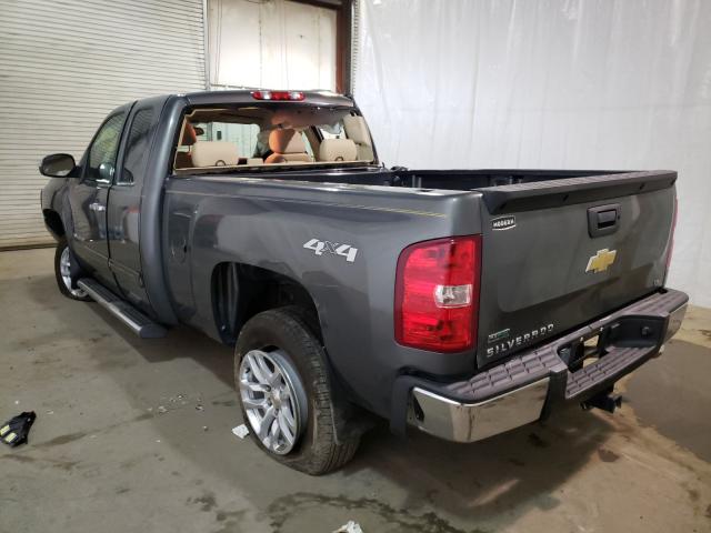 Photo 2 VIN: 1GCRKSE38BZ272939 - CHEVROLET SILVERADO 