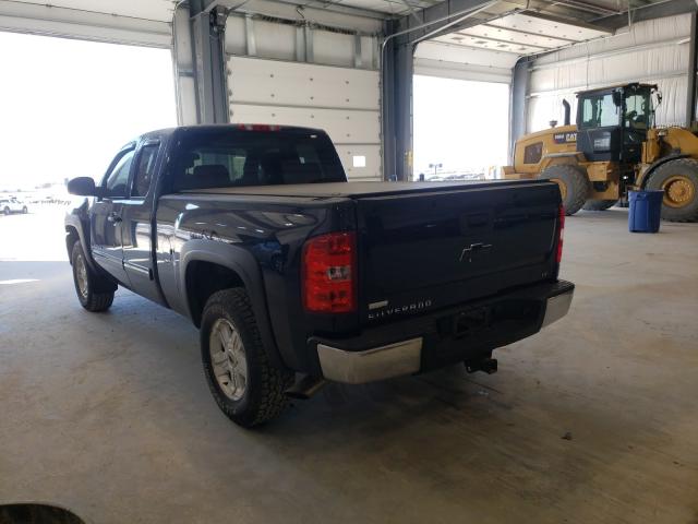 Photo 2 VIN: 1GCRKSE38BZ280877 - CHEVROLET SILVERADO 