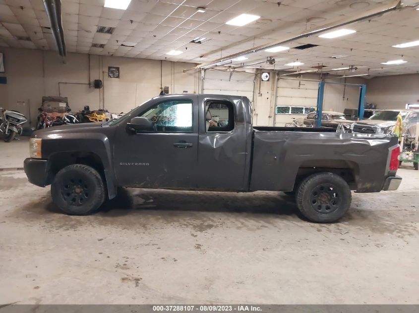 Photo 13 VIN: 1GCRKSE39BZ108972 - CHEVROLET SILVERADO 