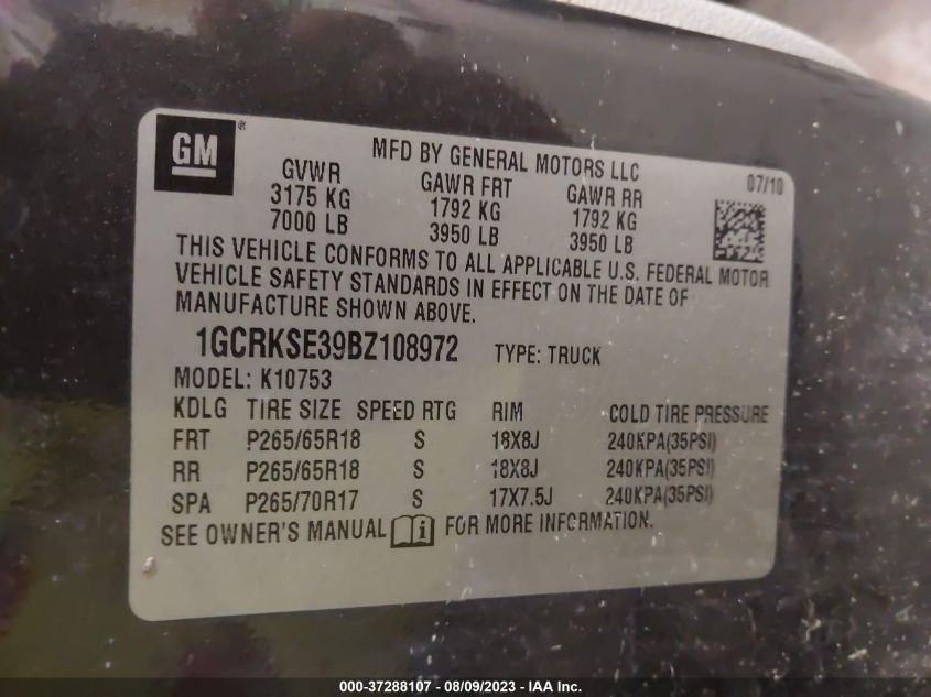 Photo 8 VIN: 1GCRKSE39BZ108972 - CHEVROLET SILVERADO 