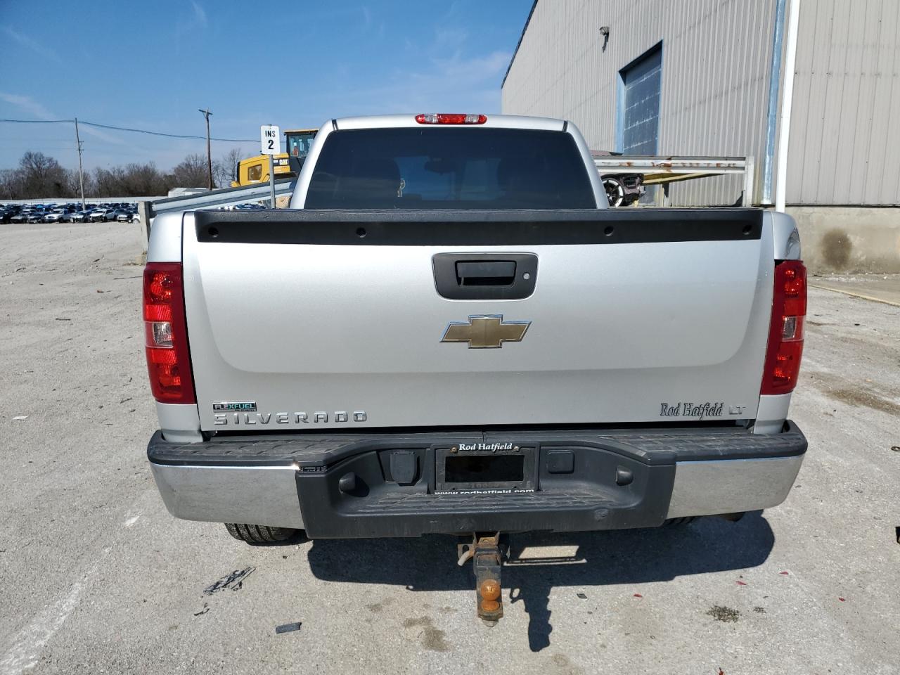 Photo 5 VIN: 1GCRKSE39BZ401772 - CHEVROLET SILVERADO 