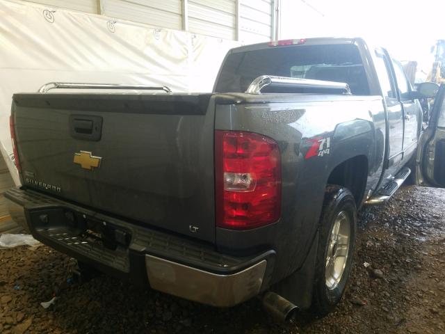 Photo 3 VIN: 1GCRKSE3XBZ105613 - CHEVROLET SILVERADO 