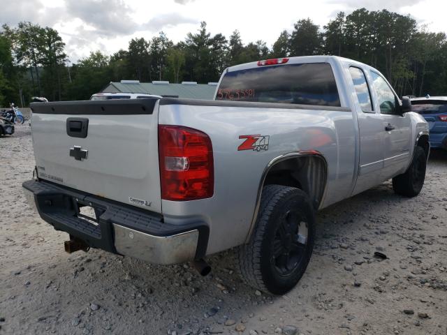 Photo 3 VIN: 1GCRKSE3XBZ111069 - CHEVROLET SILVERADO 