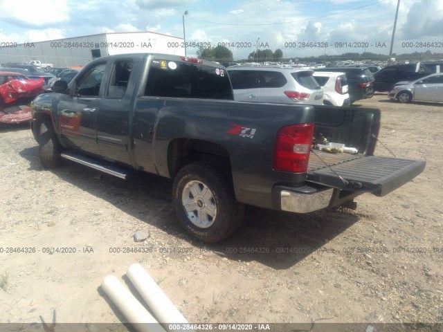 Photo 2 VIN: 1GCRKSE3XBZ162880 - CHEVROLET SILVERADO 1500 