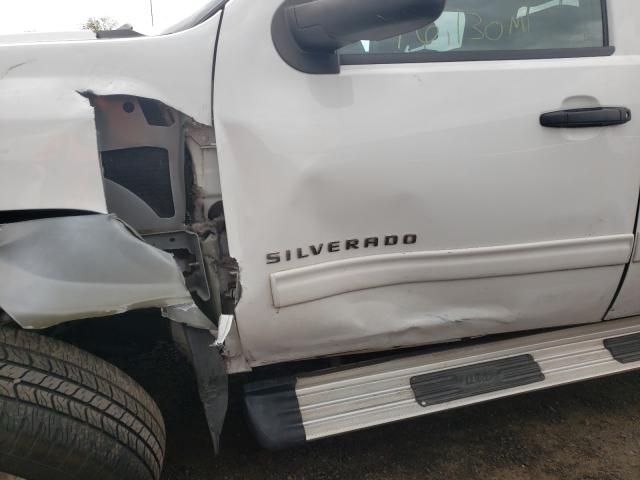 Photo 8 VIN: 1GCRKSE3XBZ235505 - CHEVROLET SILVERADO 