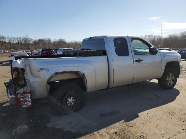 Photo 2 VIN: 1GCRKSE3XBZ235603 - CHEVROLET SILVERADO 