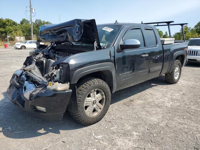 Photo 0 VIN: 1GCRKSE3XBZ255916 - CHEVROLET SILVERADO 