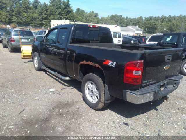 Photo 2 VIN: 1GCRKSE3XBZ300918 - CHEVROLET SILVERADO 1500 