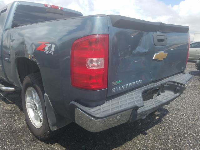 Photo 8 VIN: 1GCRKSE3XBZ303740 - CHEVROLET SILVERADO 