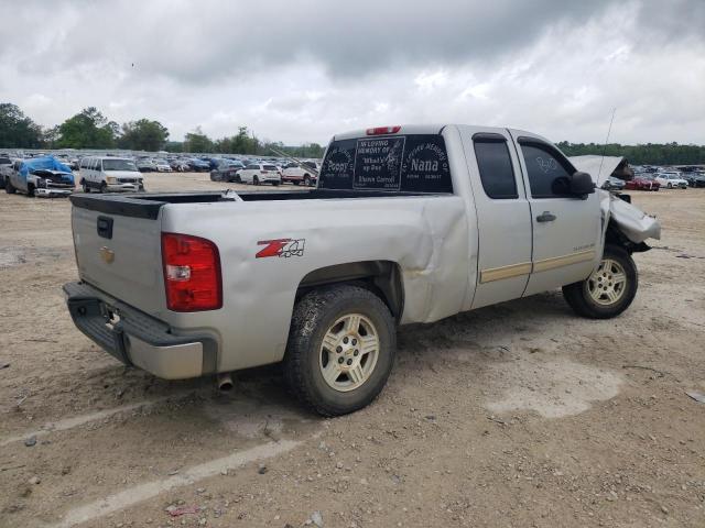 Photo 2 VIN: 1GCRKSE3XBZ374579 - CHEVROLET SILVERADO 