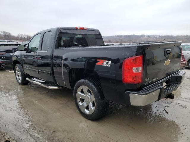 Photo 1 VIN: 1GCRKSE3XBZ421531 - CHEVROLET SILVERADO 