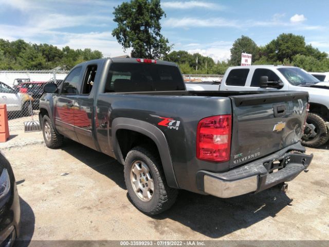 Photo 2 VIN: 1GCRKSE3XBZ436319 - CHEVROLET SILVERADO 1500 