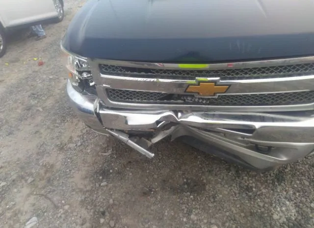 Photo 5 VIN: 1GCRKSE70CZ139712 - CHEVROLET SILVERADO 1500 