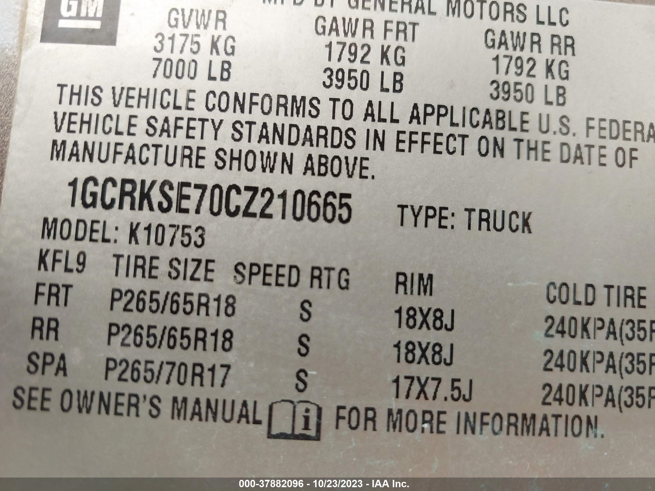 Photo 8 VIN: 1GCRKSE70CZ210665 - CHEVROLET SILVERADO 