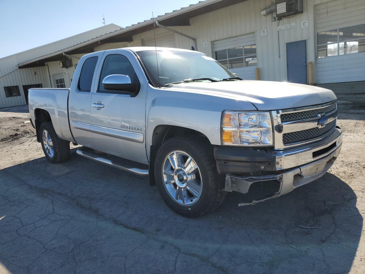 Photo 3 VIN: 1GCRKSE70CZ288525 - CHEVROLET SILVERADO 