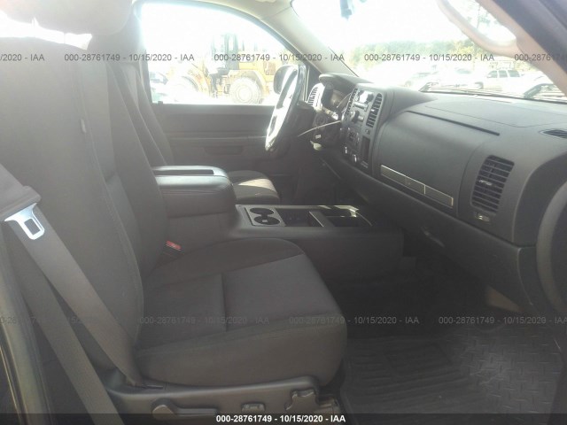 Photo 4 VIN: 1GCRKSE70DZ149917 - CHEVROLET SILVERADO 1500 