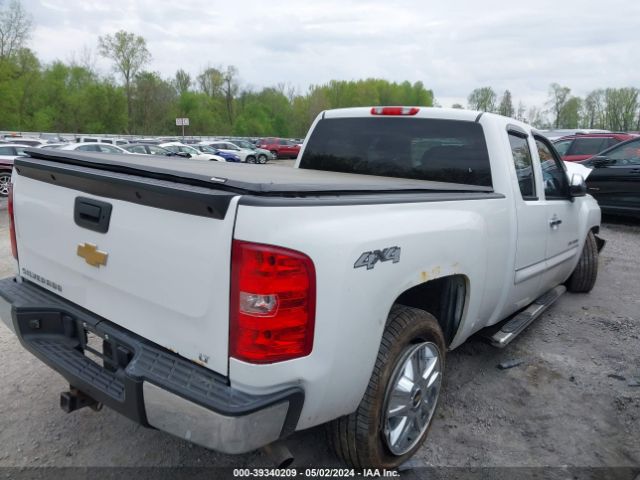 Photo 3 VIN: 1GCRKSE70DZ187664 - CHEVROLET SILVERADO 1500 