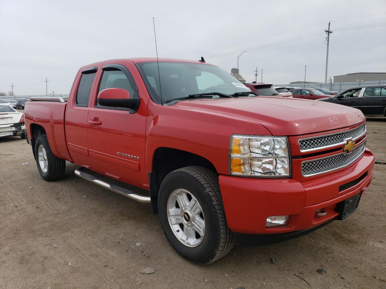 Photo 3 VIN: 1GCRKSE70DZ226656 - CHEVROLET SILVERADO 