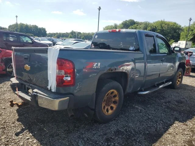 Photo 2 VIN: 1GCRKSE70DZ267482 - CHEVROLET SILVERADO 