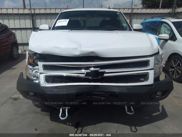 Photo 5 VIN: 1GCRKSE70DZ325560 - CHEVROLET SILVERADO 1500 