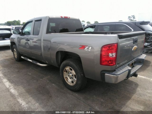 Photo 2 VIN: 1GCRKSE70DZ359546 - CHEVROLET SILVERADO 1500 