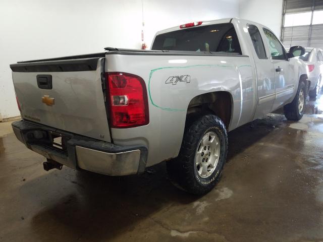 Photo 3 VIN: 1GCRKSE70DZ414058 - CHEVROLET SILVERADO 