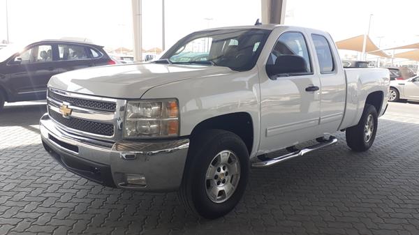 Photo 6 VIN: 1GCRKSE71CZ157930 - CHEVROLET SILVERADO 