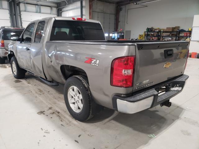 Photo 2 VIN: 1GCRKSE71CZ174453 - CHEVROLET SILVERADO 