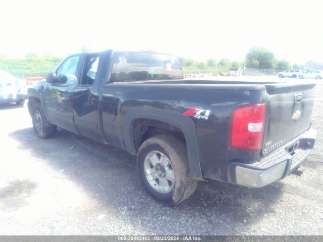 Photo 2 VIN: 1GCRKSE71CZ299047 - CHEVROLET SILVERADO 1500 