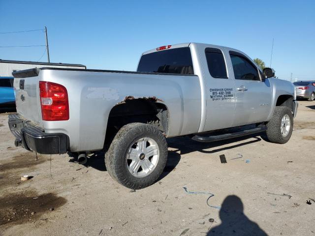 Photo 2 VIN: 1GCRKSE71CZ345444 - CHEVROLET SILVERADO 