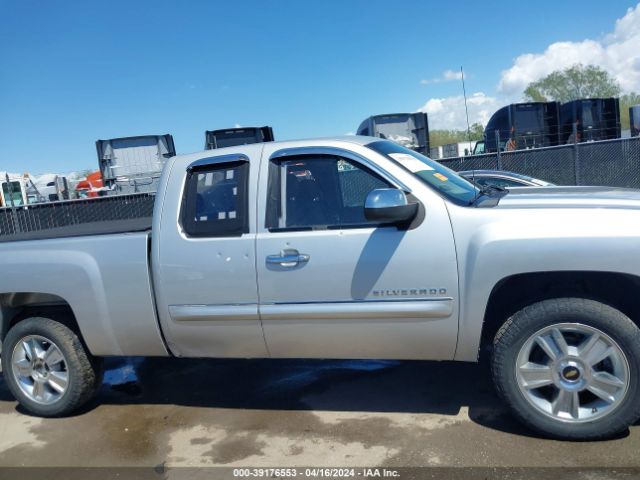 Photo 5 VIN: 1GCRKSE71DZ173157 - CHEVROLET SILVERADO 1500 