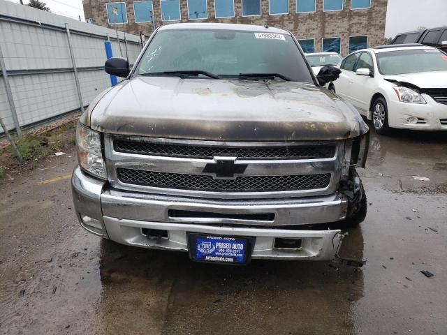 Photo 4 VIN: 1GCRKSE71DZ230991 - CHEVROLET SILVERADO 