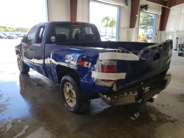 Photo 2 VIN: 1GCRKSE71DZ281388 - CHEVROLET SILVERADO 